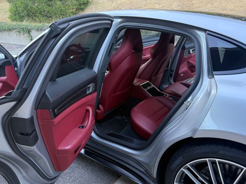 Used 2019 Porsche Panamera GTS AWD/4WD image 23