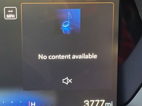 Used 2025 Chevrolet Colorado Z71 w/ Technology Package image 22