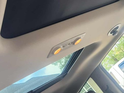 Used 2014 Buick Enclave Leather image 13