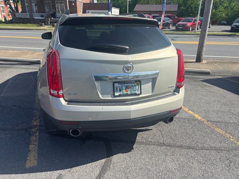 Used 2015 Cadillac SRX FWD image 5