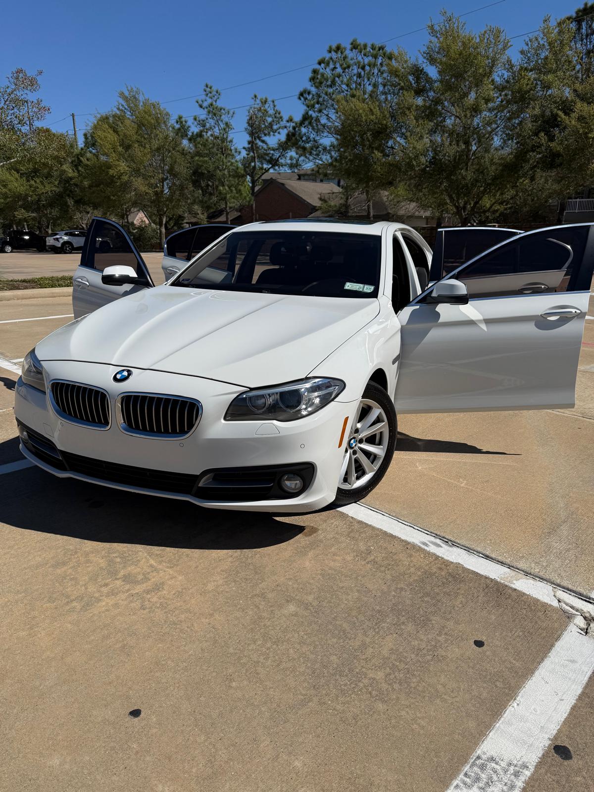 Used 2016 BMW 528i xDrive Sedan AWD/4WD image 8