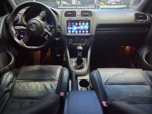 Used 2012 Volkswagen Golf R 4-Door image 9