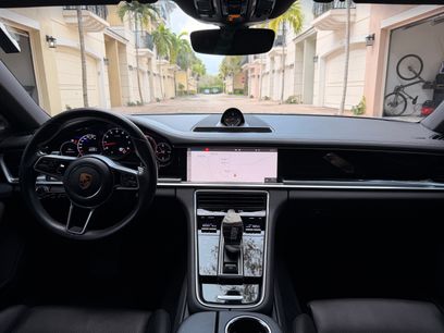 Used 2018 Porsche Panamera