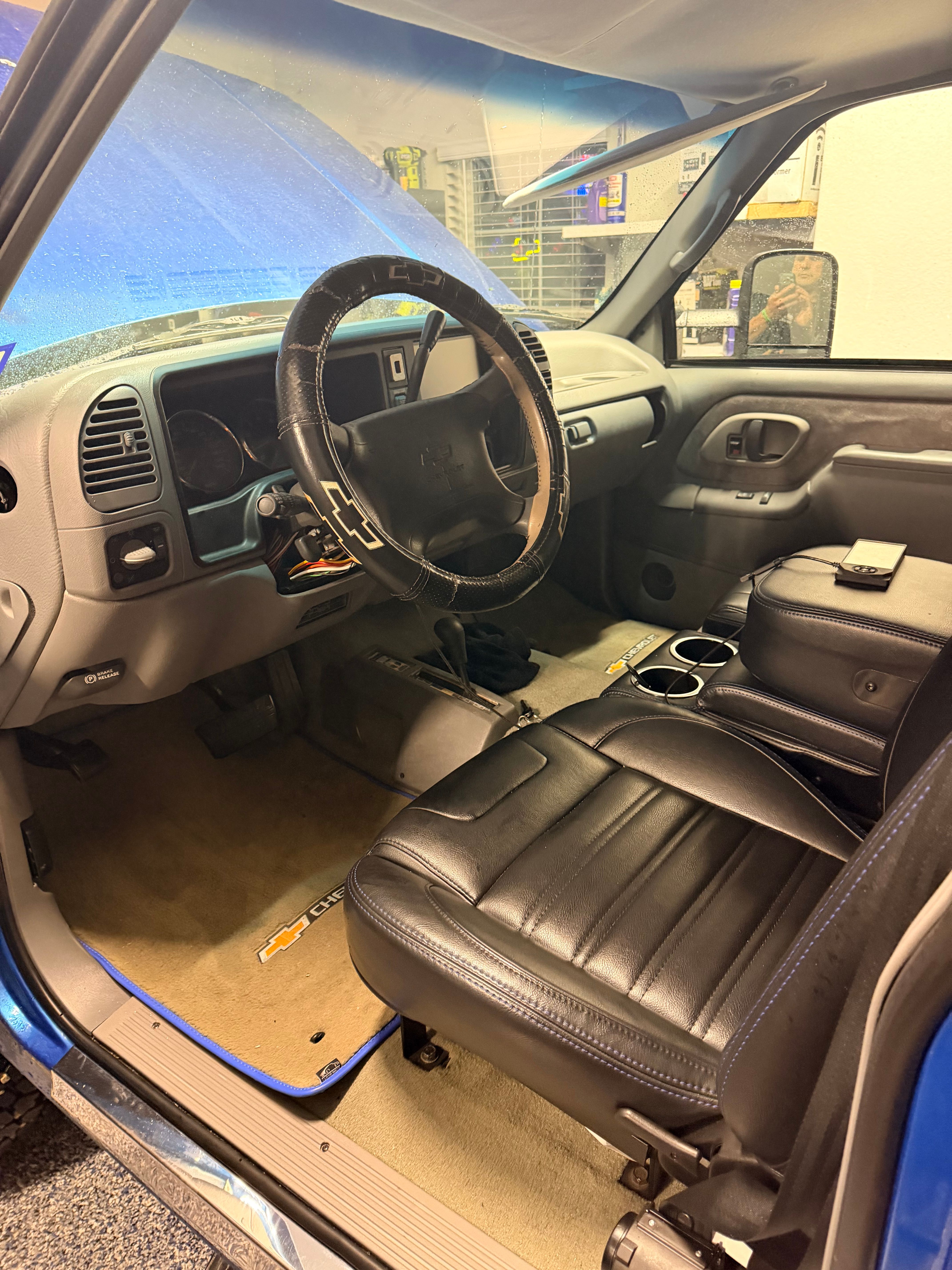 Used 1995 Chevrolet Silverado 1500 4x4 Regular Cab image 12