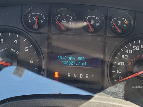 Used 2010 Ford F150 STX image 10