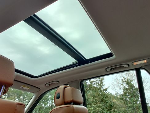 Used 2010 BMW X5 xDrive30i image 19