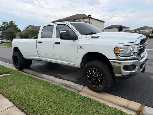 Used 2023 RAM 3500 Tradesman w/ Chrome Appearance Group AWD/4WD image 1