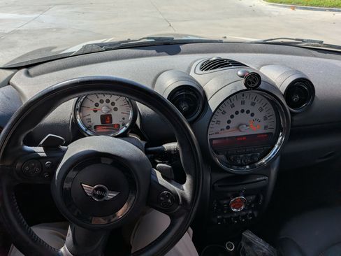 Used 2013 MINI Cooper Countryman S image 5