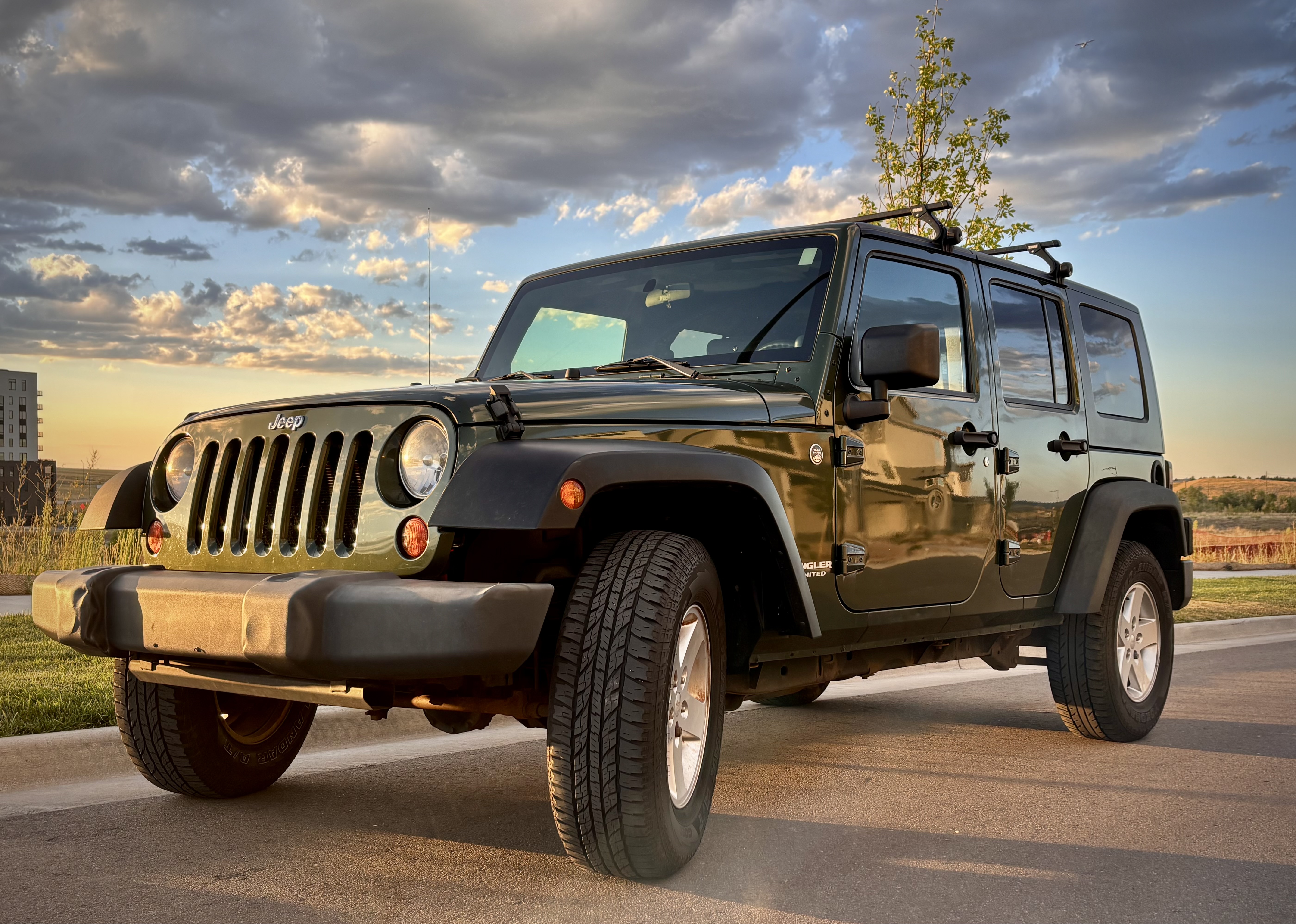 Used 2008 Jeep Wrangler Unlimited X AWD/4WD image 1