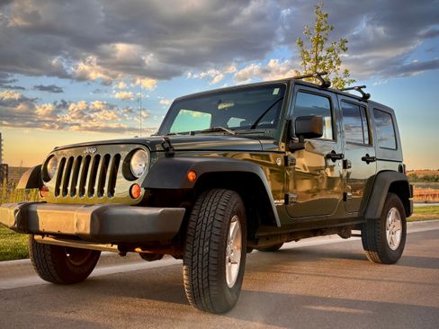 Used 2008 Jeep Wrangler Unlimited X AWD/4WD image 1