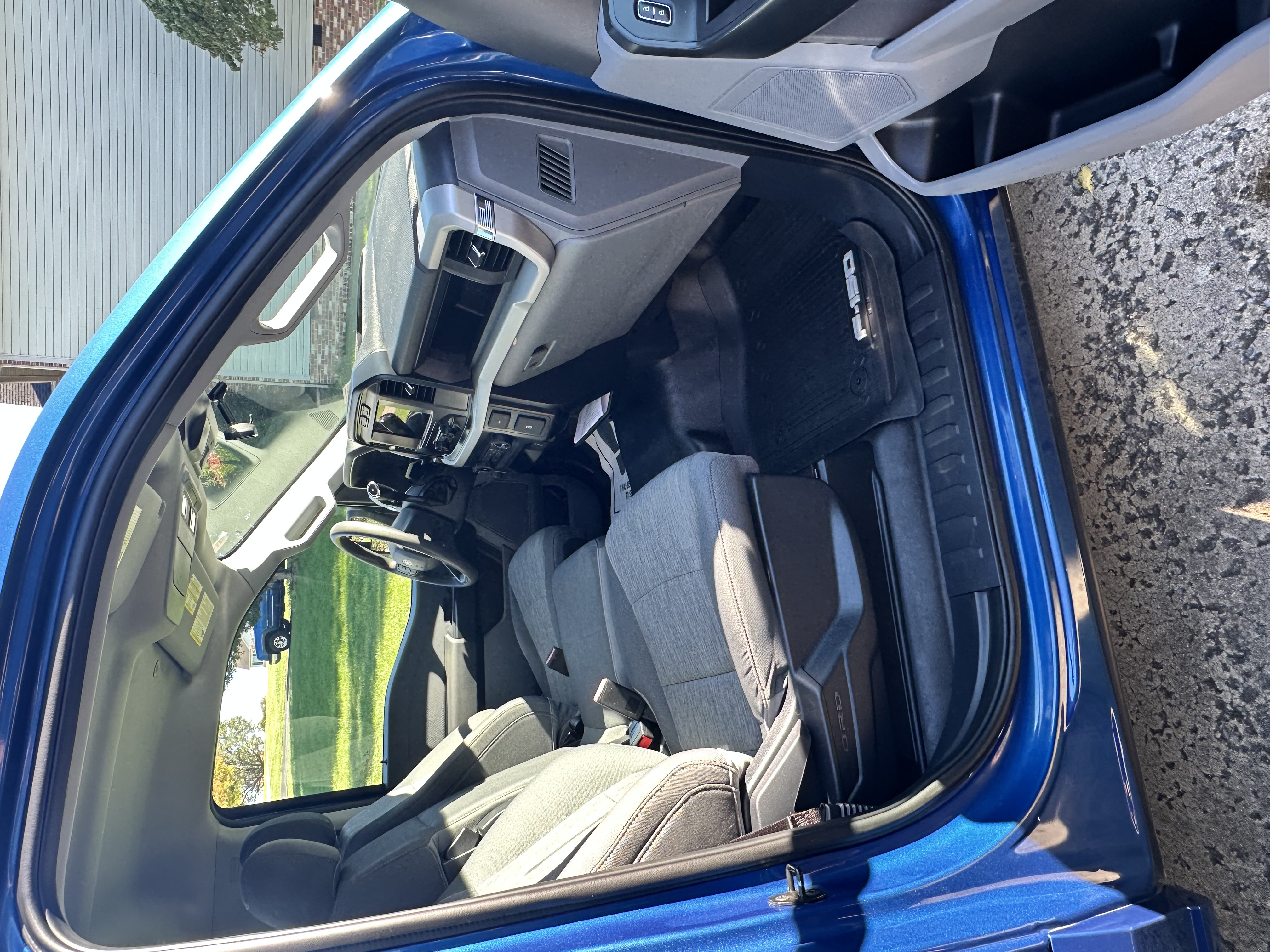 Used 2022 Ford F150 XL w/ Equipment Group 101A High RWD image 29