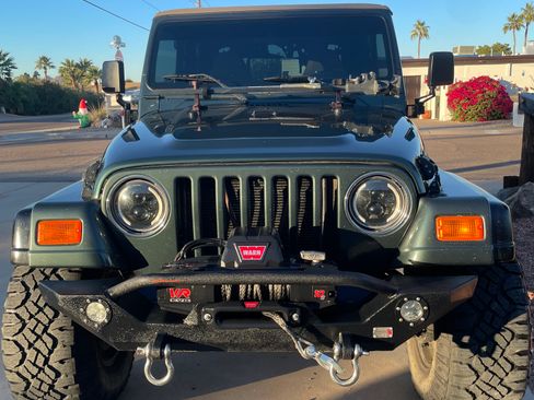 Used 2002 Jeep Wrangler Sport image 2