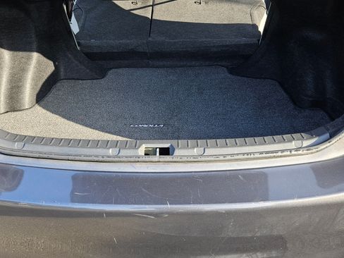 Used 2011 Toyota Corolla LE image 6