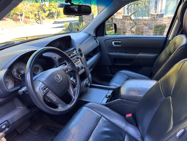 Used 2013 Honda Pilot Touring image 10