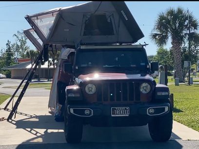 Used 2021 Jeep Gladiator Sport