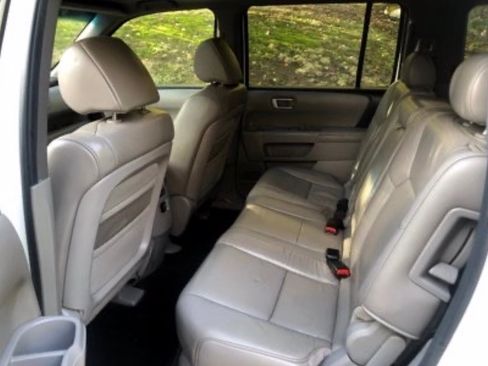 Used 2011 Honda Pilot EX-L image 17