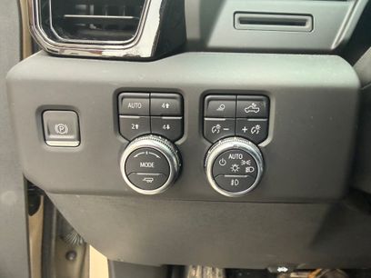 Used 2022 GMC Sierra 1500 AT4 w/ AT4 Preferred Package