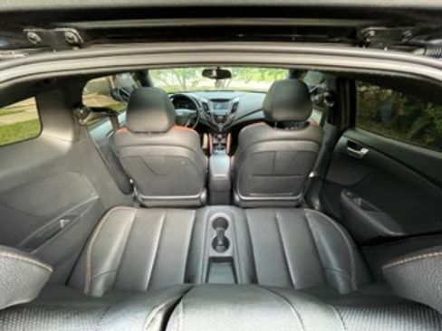 Used 2017 Hyundai Veloster Turbo w/ Tech Package 02 image 20