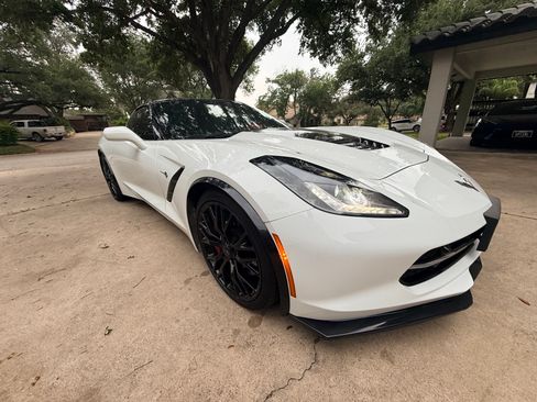 Used 2016 Chevrolet Corvette Stingray Coupe w/ 3LT Preferred Equipment Group RWD image 13