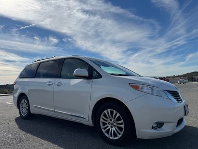 Used 2017 Toyota Sienna XLE