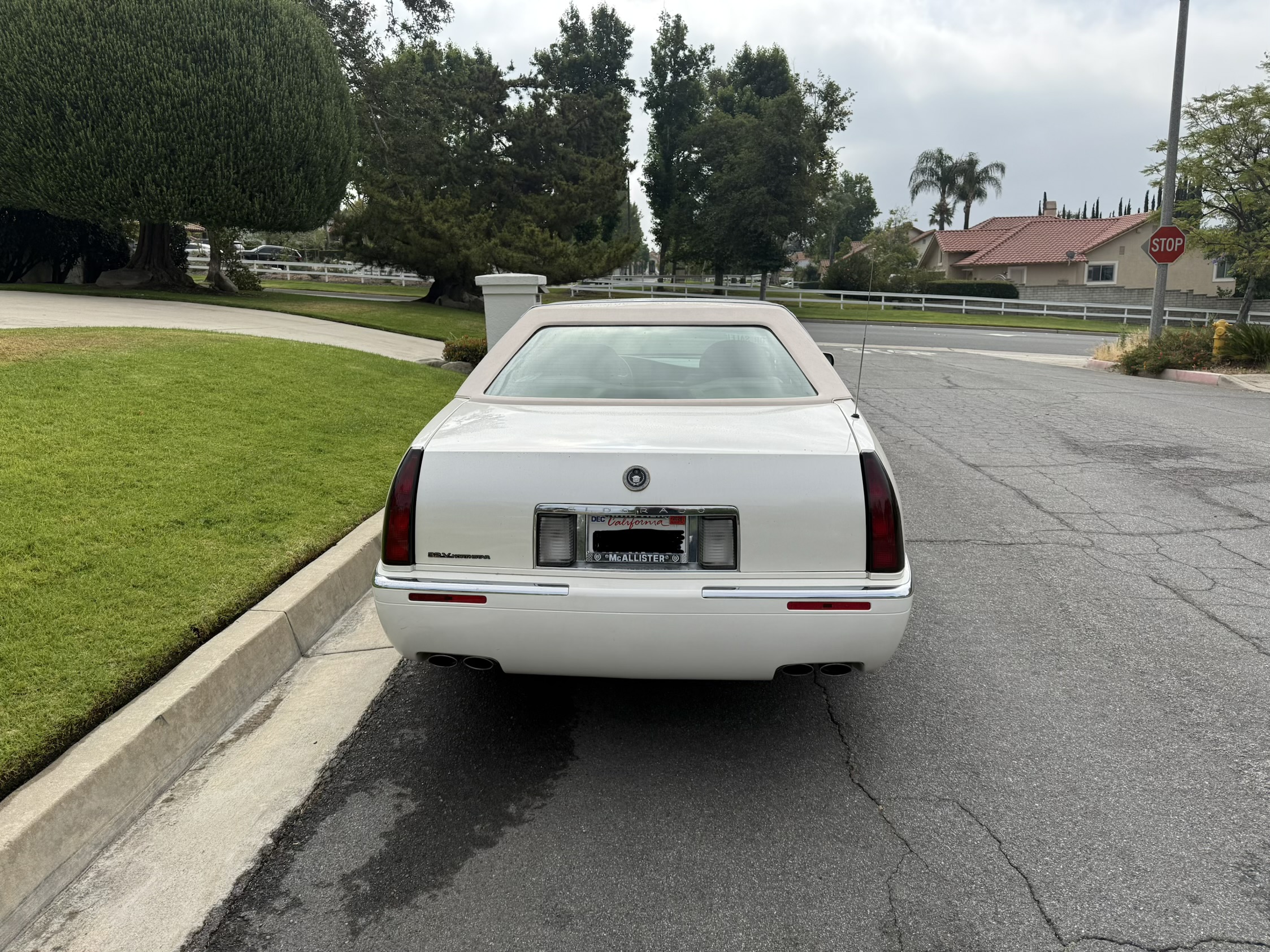 Used 1998 Cadillac Eldorado FWD image 6