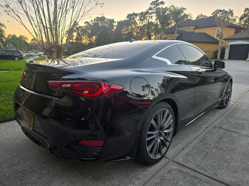 Used 2017 INFINITI Q60 Red Sport 400 image 6