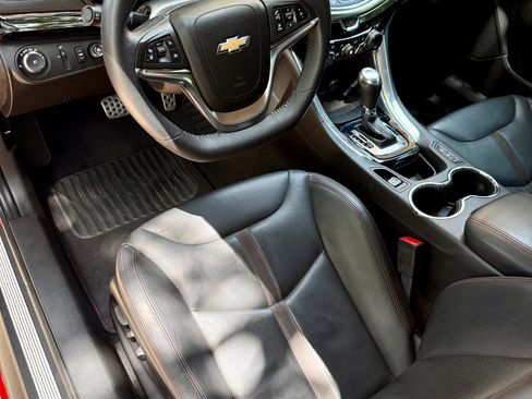 Used 2014 Chevrolet SS RWD image 31