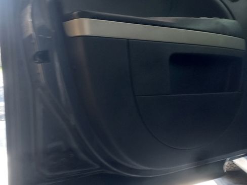 Used 2009 Chevrolet HHR LS image 16