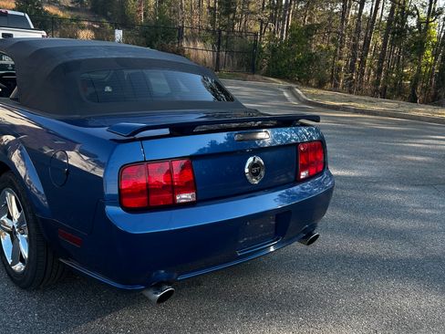 Used 2006 Ford Mustang GT Premium image 5
