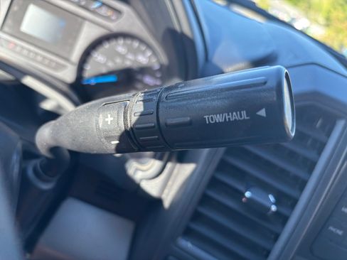 Used 2019 Ford F250 XL w/ Power Equipment Group image 20