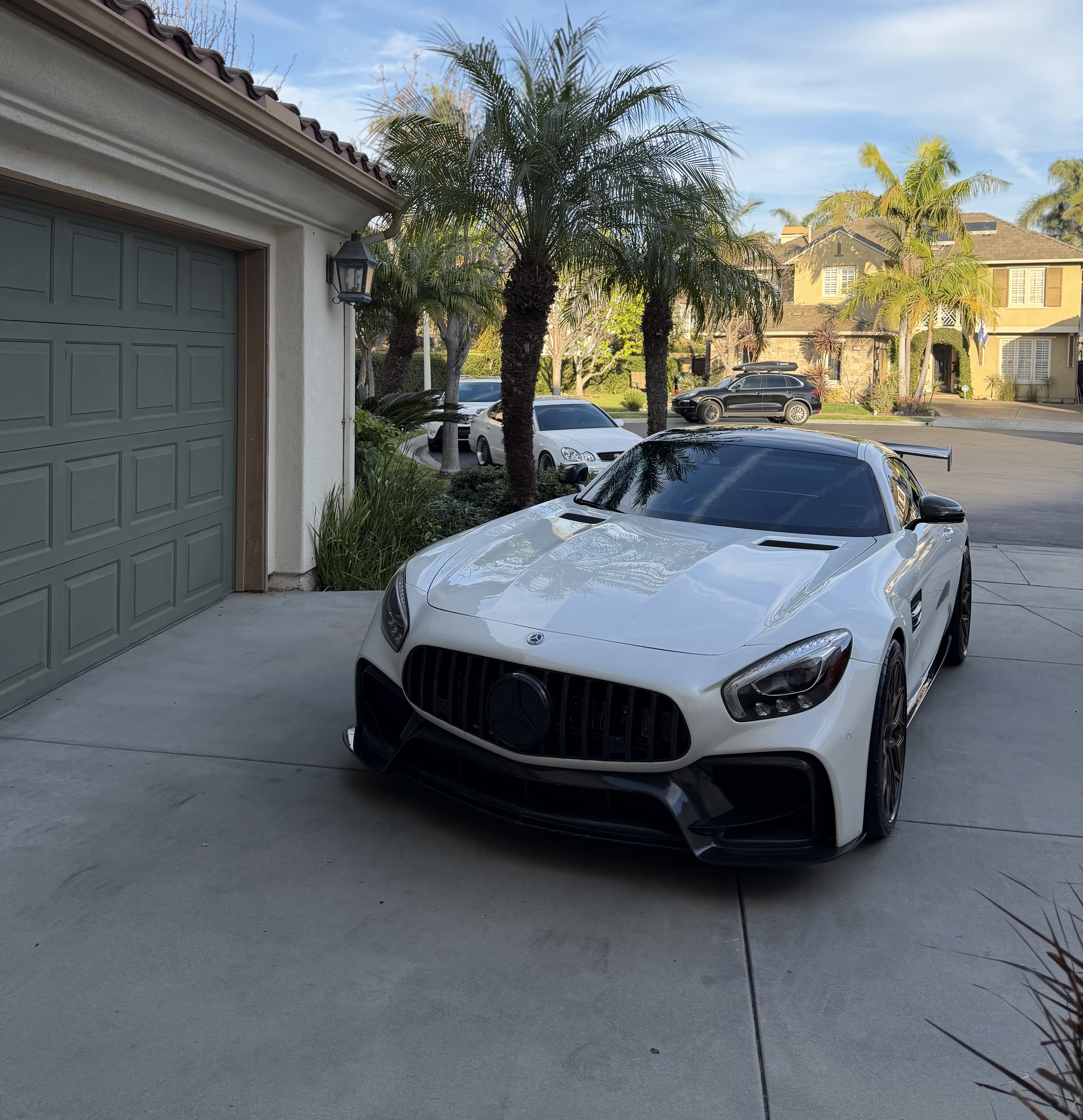 Used 2016 Mercedes-Benz AMG GT S w/ Exclusive Interior Package image 1