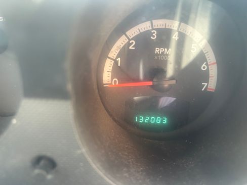 Used 2011 Dodge Nitro Heat image 20