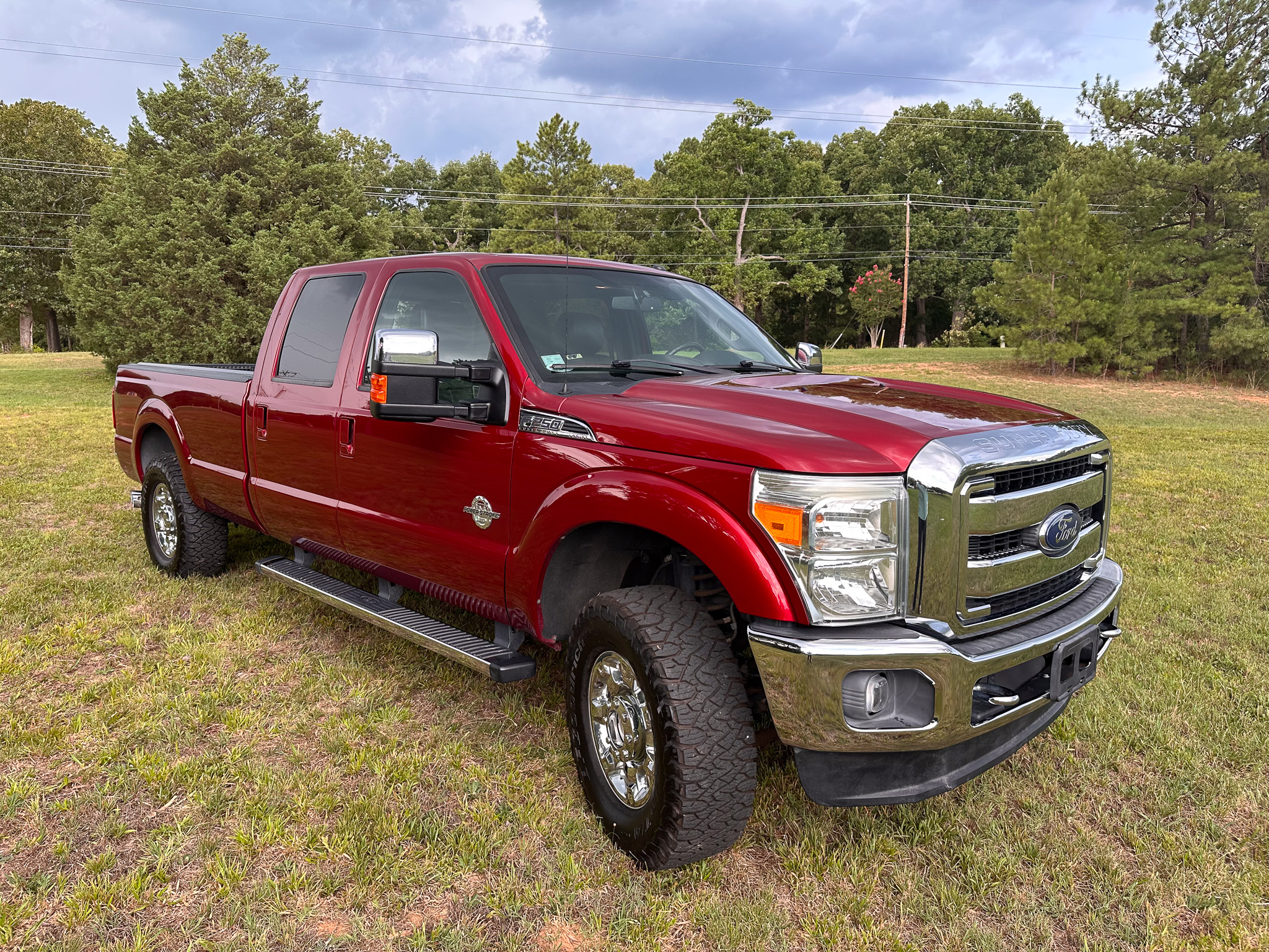 Used 2016 Ford F250 Lariat w/ Lariat Ultimate Package AWD/4WD image 1