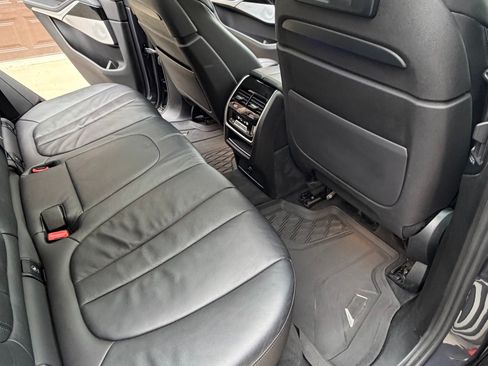 Used 2020 BMW X5 xDrive50i image 19