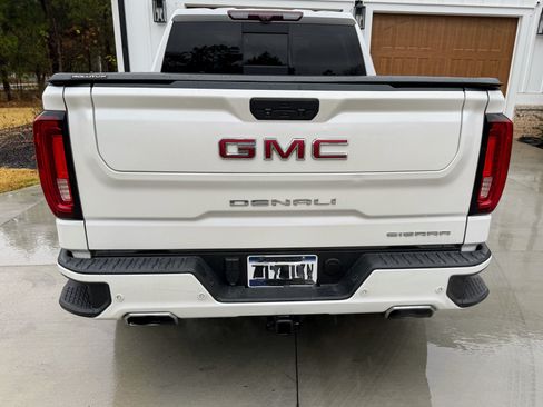 Used 2020 GMC Sierra 1500 Denali w/ Technology Package image 5