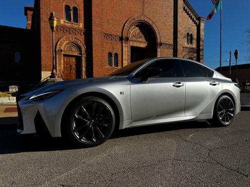 Used 2025 Lexus IS 350 F Sport image 4