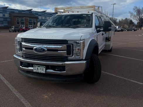 Used 2019 Ford F450 XLT image 2