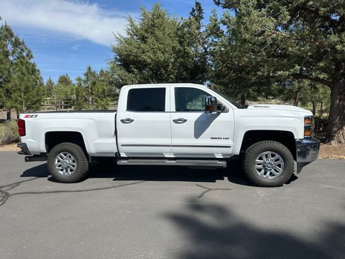 Used 2019 Chevrolet Silverado 3500 LTZ w/ Duramax Plus Package AWD/4WD image 1