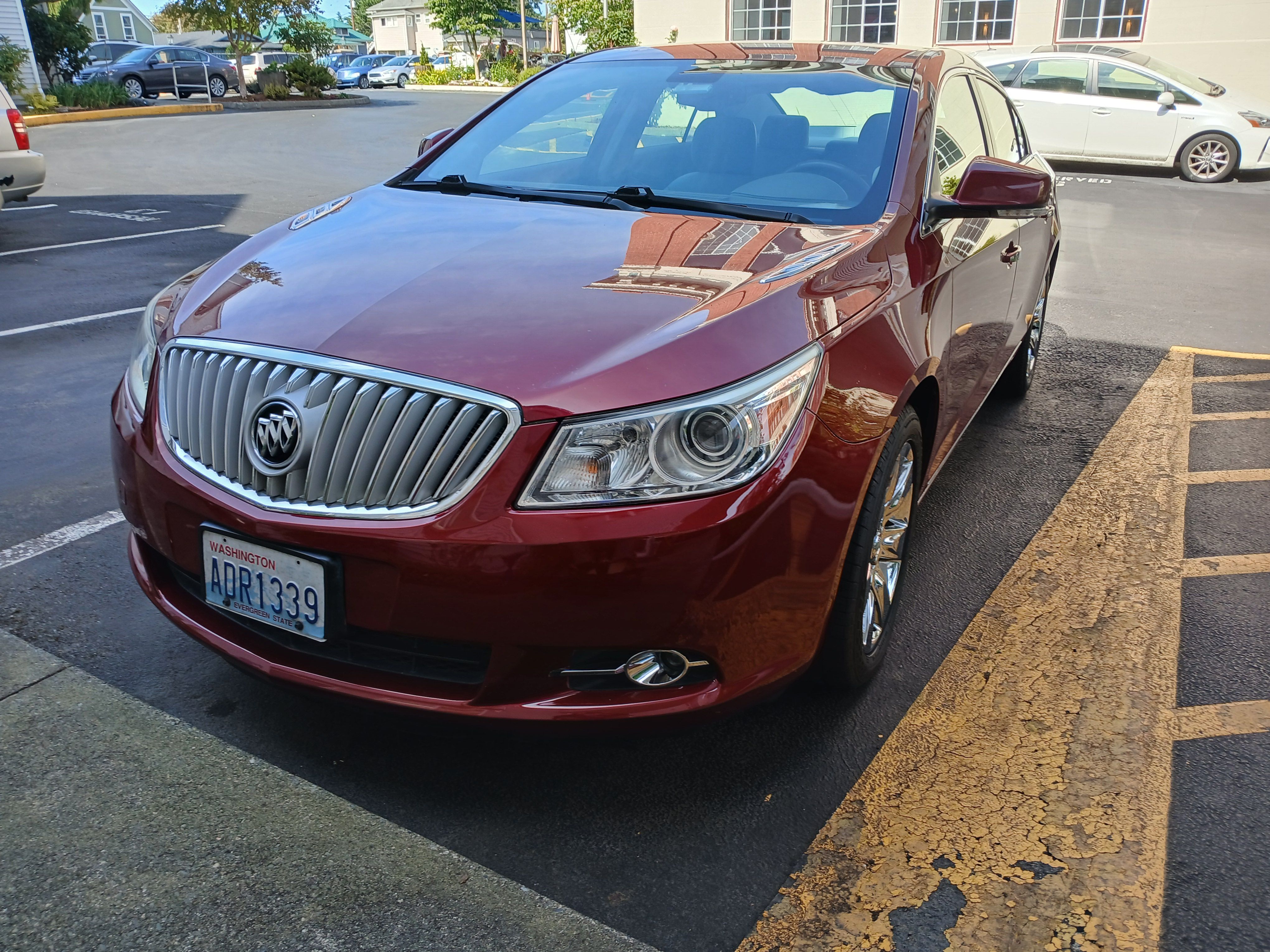 Used 2011 Buick LaCrosse CXL w/ Driver Confidence Package FWD image 18