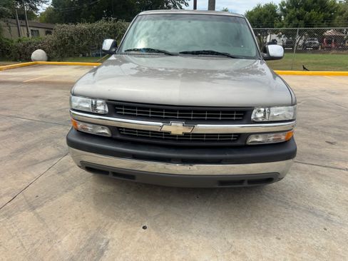 Used 2001 Chevrolet Silverado 1500 LS w/ Firm Ride Suspension Pkg RWD image 5