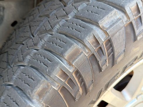 Used 2011 Ford F150 Lariat w/ Lariat Plus Pkg image 12