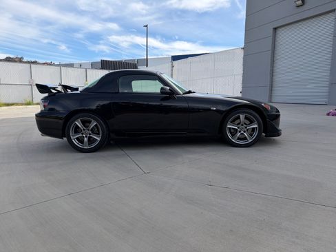 Used 2008 Honda S2000 CR image 2
