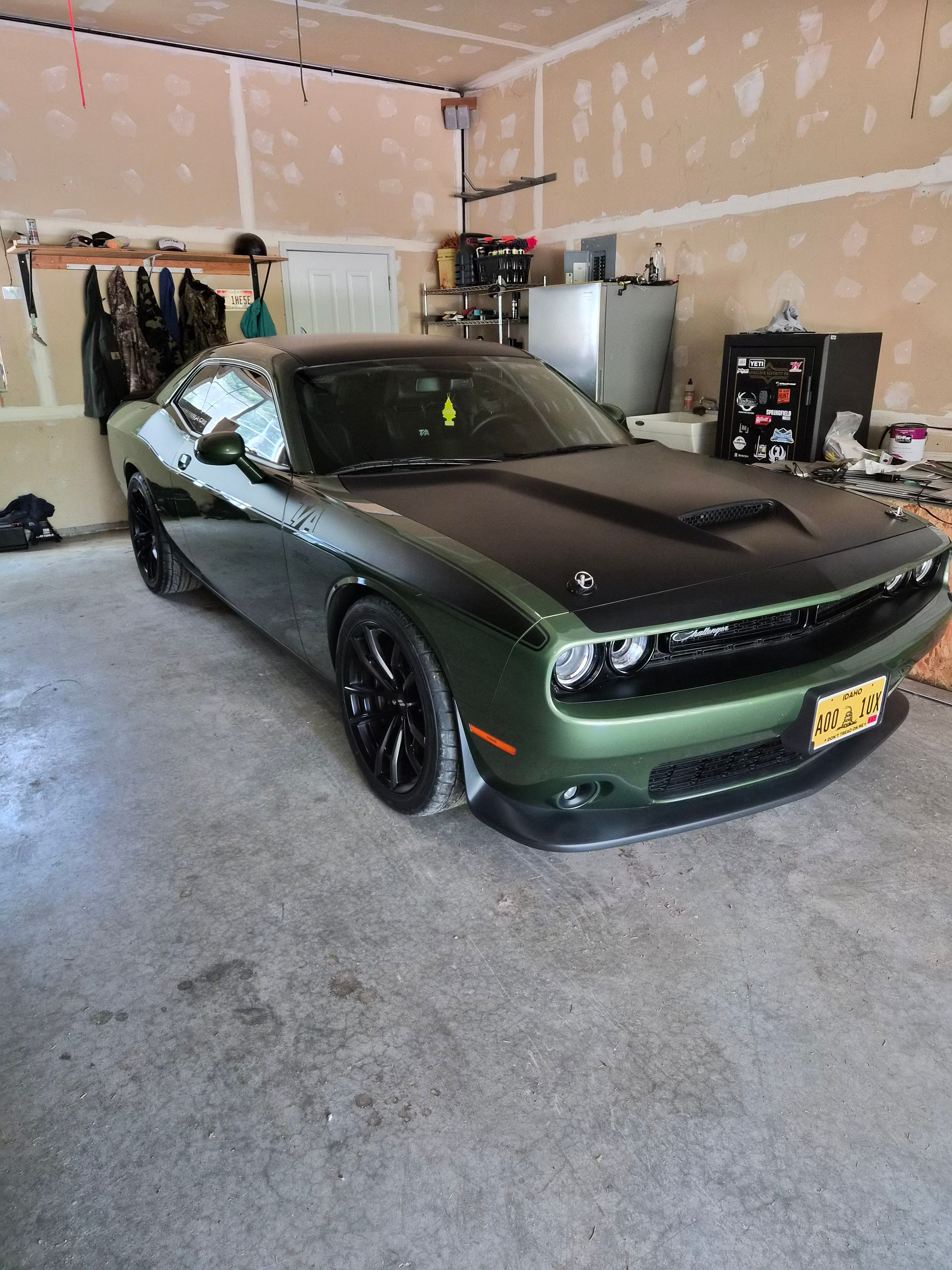 Used 2018 Dodge Challenger T/A RWD image 1