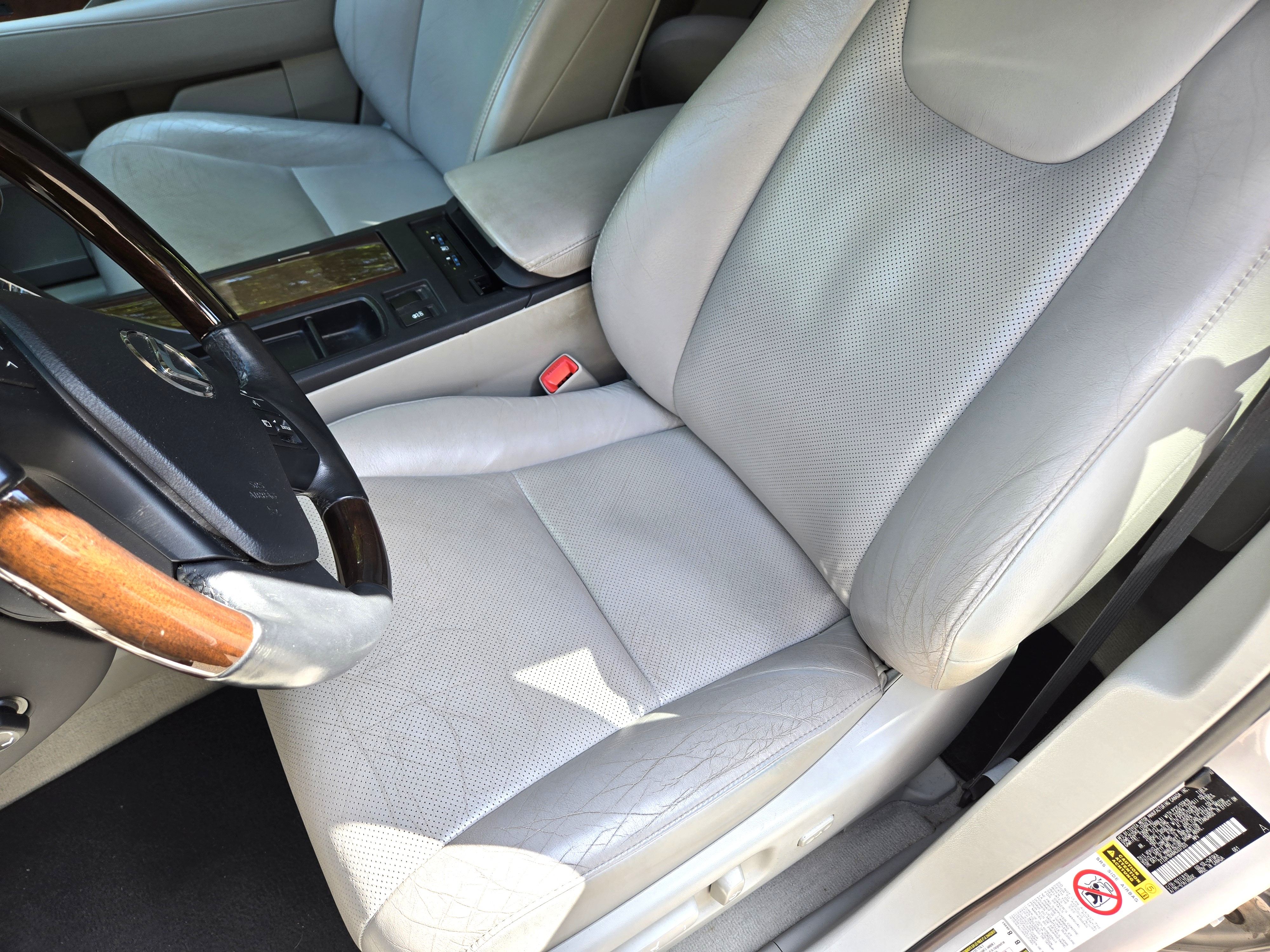 Used 2010 Lexus RX 350 2WD w/ Premium Pkg image 13