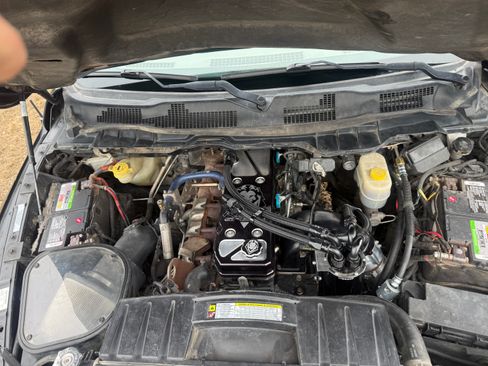 Used 2011 RAM 2500 ST w/ ST Popular Equipment Group image 9