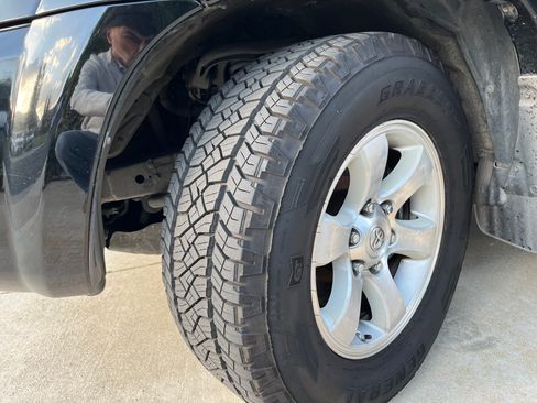 Used 2008 Toyota 4Runner Sport image 8