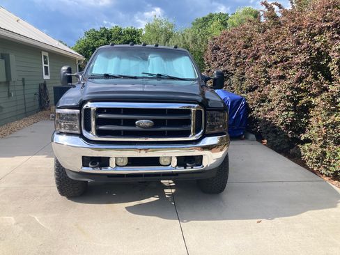 Used 2001 Ford F350 4x4 SuperCab Super Duty image 2