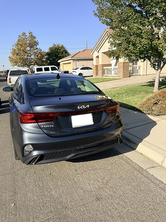 Used 2023 Kia Forte LXS FWD image 9
