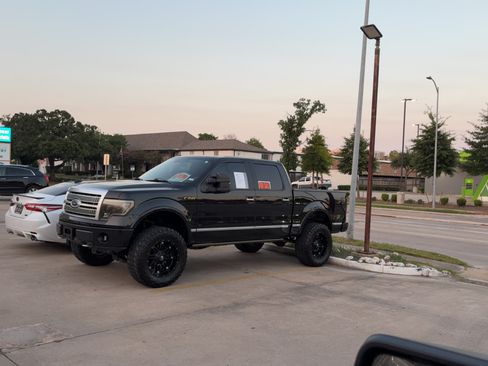 Used 2012 Ford F150 Platinum image 29