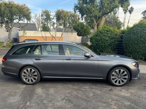 Used 2020 Mercedes-Benz E 450 4MATIC Wagon image 6